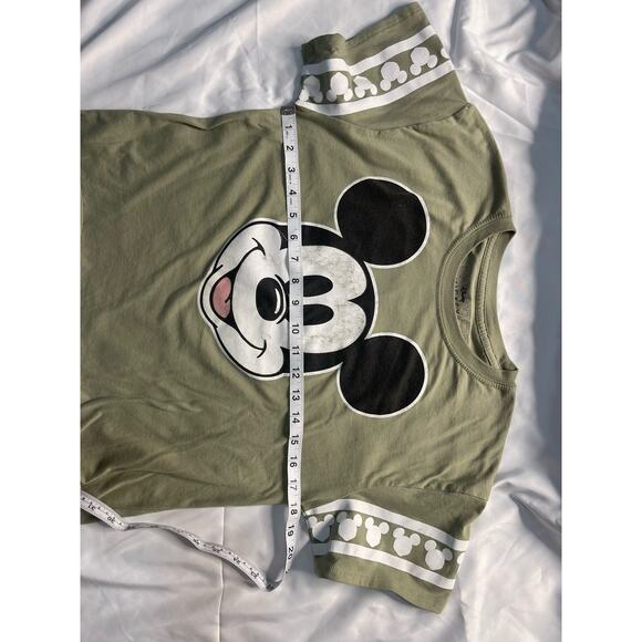 Pre-Loved Women’s Mickey Mouse Olive Green Crop Top Size Medium - Picture 2 of 8